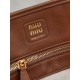 Replica Borse tote pelle Miu Miu Adventure 5BA292 Marrone Imitazione Fallate Outlet