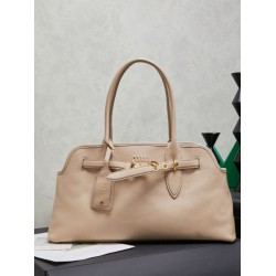 Replica Borsa Tote Miumiu Adventure Nappa 5BG310 Crema Imitazione Fallate Outlet