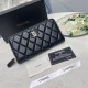 Replica Portafoglio lungo Chanel trapuntato con logo CC e cerniera Imitazione Fallate Outlet