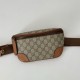Replica Marsupio piccolo Gucci GG Emblem Uomo 821165 marrone Imitazione Fallate Outlet