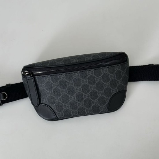 Replica Marsupio piccolo Gucci GG Emblem Uomo 821165 nero Imitazione Fallate Outlet