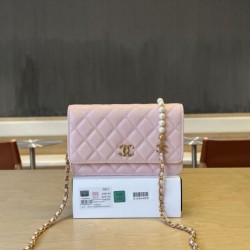 Replica Portafoglio Chanel trapuntato in caviale perlato con catena Woc Rosa False Fatte Bene
