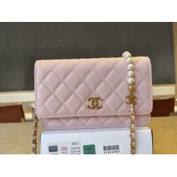 Replica Portafoglio Chanel trapuntato in caviale perlato con catena Woc Rosa False Fatte Bene