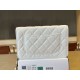 Replica Portafoglio Chanel trapuntato in caviale perlato con catena Woc Bianco False Fatte Bene