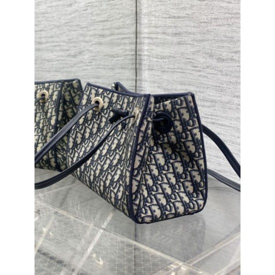 Replica Borsa Shopping Dior piccola/grande jacquard blu Dior Oblique False Fatte Bene