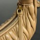 Replica Borsa hobo mini/piccolo Miu Miu Wander Matelasse Marrone False Fatte Bene