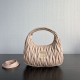 Replica Borsa hobo mini/piccolo Miu Miu Wander Matelasse Beige False Fatte Bene