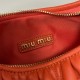 Replica Borsa hobo mini/piccolo Miu Miu Wander Matelasse Arancia False Fatte Bene