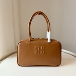 Replica Borsa a mano Miu Miu Beau 5BB172 Marrone False Fatte Bene