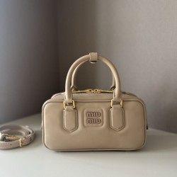 Replica Borsa a mano Miu Miu Arcadie 5BB142 Beige False Fatte Bene