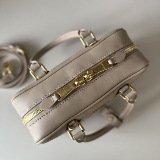 Replica Borsa a mano Miu Miu Arcadie 5BB142 Beige False Fatte Bene