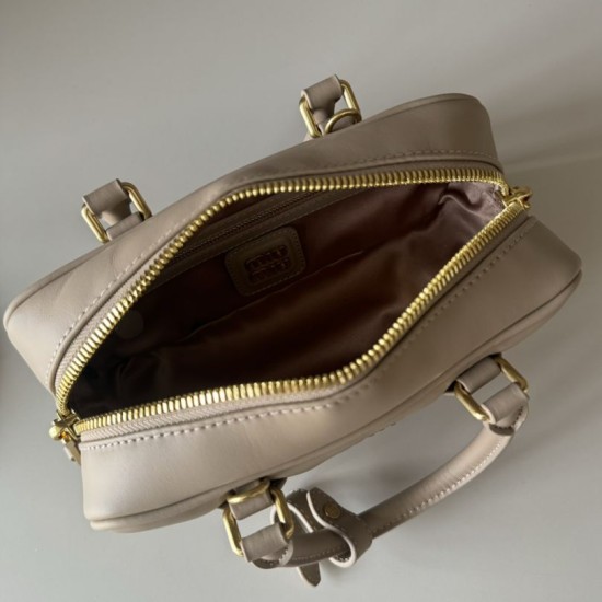 Replica Borsa a mano Miu Miu Arcadie 5BB142 Beige False Fatte Bene