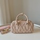 Replica Borsa a mano Miu Miu Arcadie Matelassé Nappa 5BB142 marrone False Fatte Bene