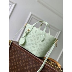 Replica Borsa Louis Vuitton Blossom PM M27599 Verde False Fatte Bene