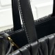 Replica Borsa tote Miu Miu in pelle nappa trapuntata nera Fallate Outlet Online