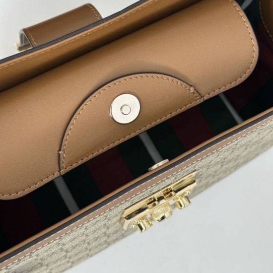 Perfetta Falsa Borsa Gucci Padlock Small con manico superiore 838991 Marrone imitazione Dupe Replica Borsa Gucci Padlock Small con manico superiore 838991 Marrone Fallate Outlet Online