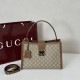 Perfetta Falsa Borsa Gucci Padlock Small con manico superiore 838991 Marrone imitazione Dupe Replica Borsa Gucci Padlock Small con manico superiore 838991 Marrone Fallate Outlet Online
