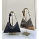 Replica Borsa a tracolla Hobo Fendi Fendigraphy Nero Fallate Outlet Online