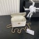 Replica Beauty case piccolo Chanel con tracolla a catena Ap3940 Bianco Imitazione Outlet