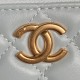 Replica Beauty case piccolo Chanel con tracolla a catena Ap3940 Blu Imitazione Outlet