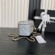 Replica Beauty case piccolo Chanel con tracolla a catena Ap3940 Blu Imitazione Outlet