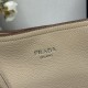 Repliche Borsa tote grande Prada 1BG602 Beige fallate online Replica Borsa tote grande Prada 1BG602 Beige Imitazione Outlet
