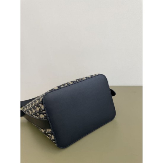 Borsa a secchiello piccola Diorstar Dior jacquard obliquo blu False Fatte Bene Online Perfetto Replica Borsa a secchiello piccola Diorstar Dior jacquard obliquo blu Imitazione Outlet