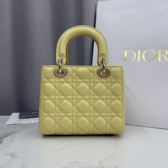 Perfetto Replica Borsa Dior Lady Dior Piccolo Cannage Gialla Imitazione Outlet