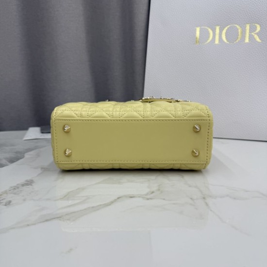 Perfetto Replica Borsa Dior Lady Dior Piccolo Cannage Gialla Imitazione Outlet