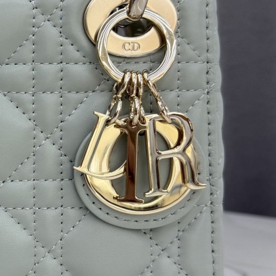 Perfetto Replica Borsa Dior Lady Dior Mini Cannage Verde Imitazione Outlet