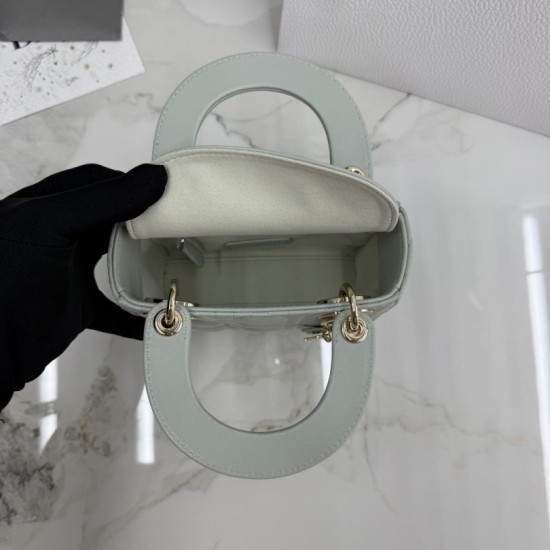 Perfetto Replica Borsa Dior Lady Dior Mini Cannage Verde Imitazione Outlet