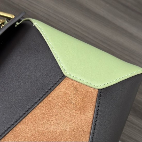 Perfetto Replica Borsa Piccola Loewe Puzzle Edge in pelle/camoscio multicolore Imitazione Outlet