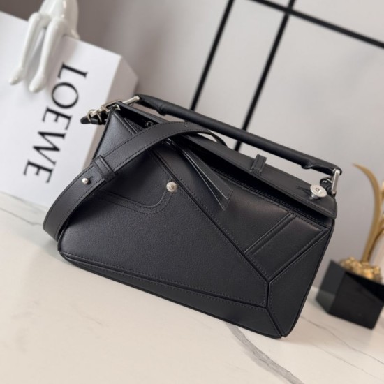 Perfetto Replica Borsa Piccola Loewe Panta Puzzle nera Imitazione Outlet