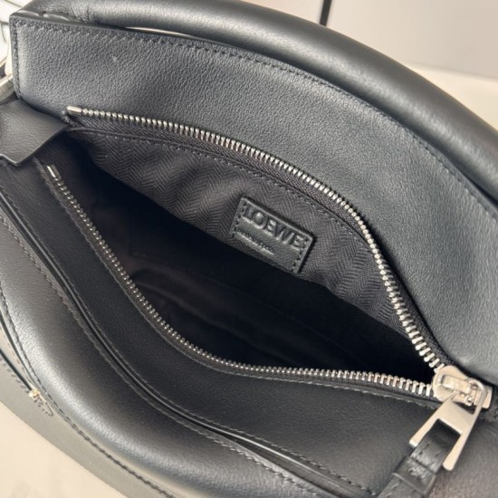 Perfetto Replica Borsa Piccola Loewe Panta Puzzle nera Imitazione Outlet