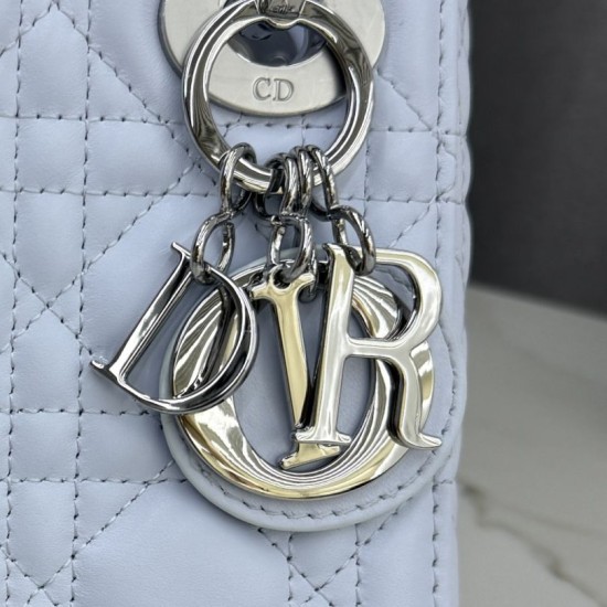 Perfetto Replica Borsa Dior Lady Dior Mini Cannage Blu Imitazione Outlet