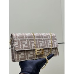 Perfetto Replica Portafoglio Fendi con catena, modello Baguette in tessuto jacquard FF marrone Imitazione Outlet