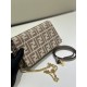 Perfetto Replica Portafoglio Fendi con catena, modello Baguette in tessuto jacquard FF marrone Imitazione Outlet