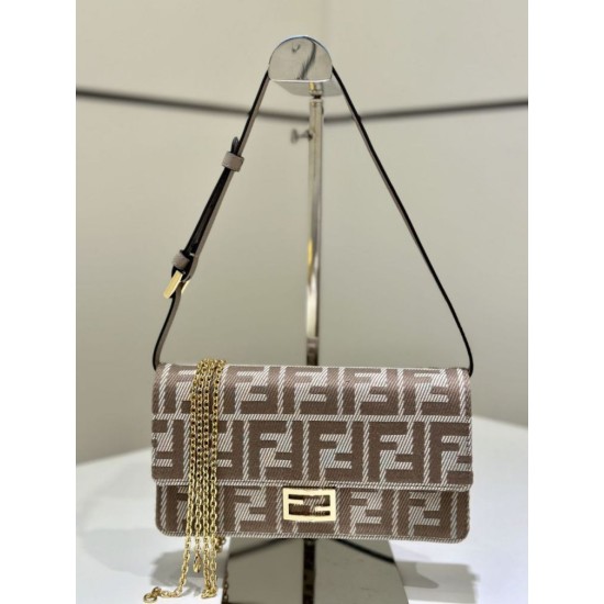 Perfetto Replica Portafoglio Fendi con catena, modello Baguette in tessuto jacquard FF marrone Imitazione Outlet