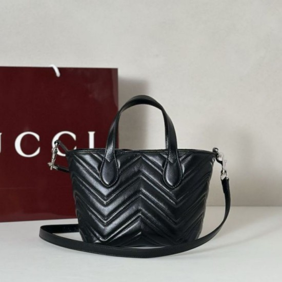Perfetto Replica Borsa tote piccola Gucci GG Marmont 855391 Nero Imitazione Outlet