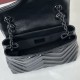 Perfetto Replica Borsa a tracolla piccola Gucci GG Marmont 855391 Nero Imitazione Outlet