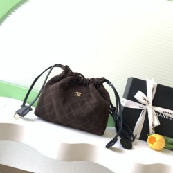 Replica Borsa a secchiello/hobo Chanel trapuntata con coulisse scamosciata AS5227 Caffè Imitazione fallate Outlet