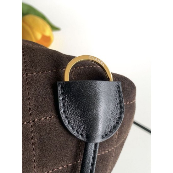 Replica Borsa a secchiello/hobo Chanel trapuntata con coulisse scamosciata AS5227 Caffè Imitazione fallate Outlet