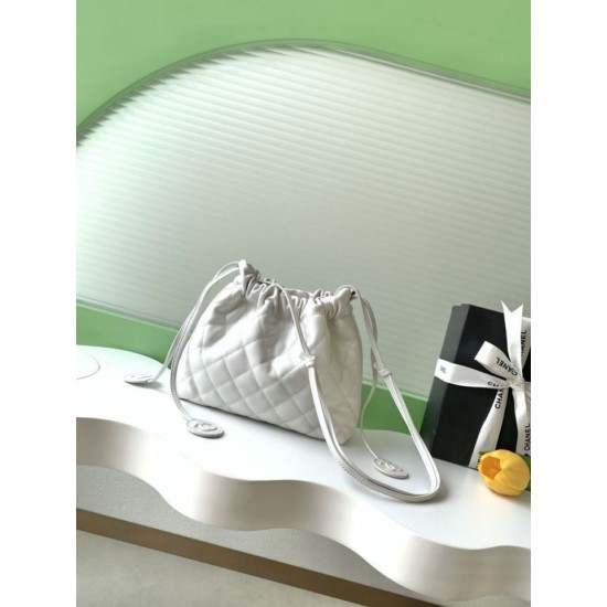 Replica Borsa a secchiello trapuntata con coulisse Chanel AS5227 bianco Imitazione fallate Outlet