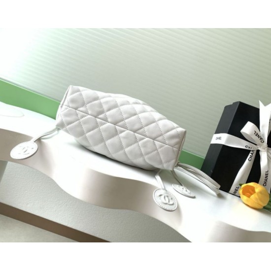 Replica Borsa a secchiello trapuntata con coulisse Chanel AS5227 bianco Imitazione fallate Outlet