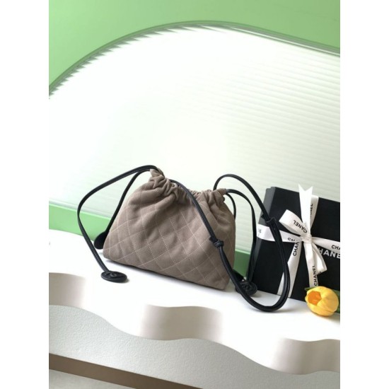 Replica Borsa a secchiello/hobo Chanel trapuntata con coulisse scamosciata AS5227 Grigio Imitazione fallate Outlet