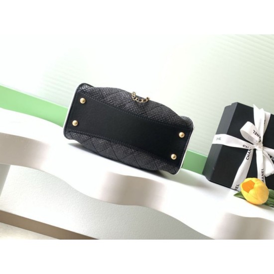 Replica Mini borsa Chanel 26P trapuntata in rafia intrecciata AS5631 Nero Imitazione fallate Outlet