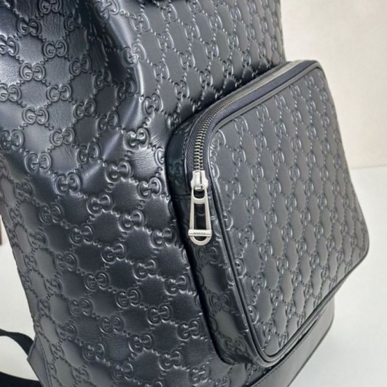 Replica Zaino medio da uomo Gucci con emblema GG 854750 Nero Imitazione fallate Outlet