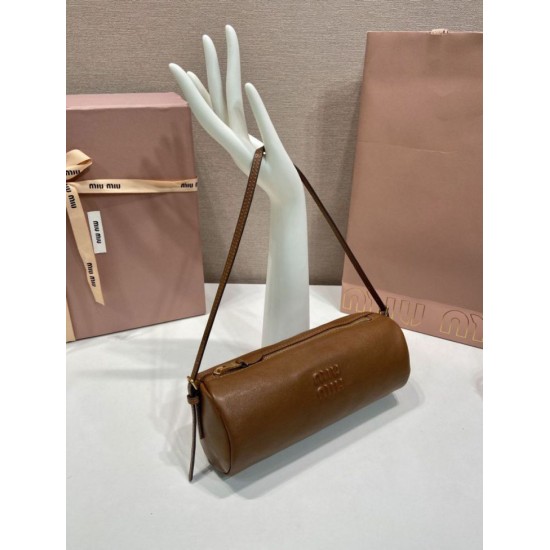 Replica Pochette compatta in nappa Miu Miu 5NE851 Marrone Imitazione fallate Outlet