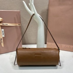 Replica Pochette compatta in nappa Miu Miu 5NE851 Marrone Imitazione fallate Outlet