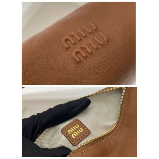Replica Pochette compatta in nappa Miu Miu 5NE851 Marrone Imitazione fallate Outlet